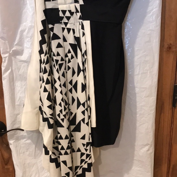 BCBG Dress - Picture 6 of 8